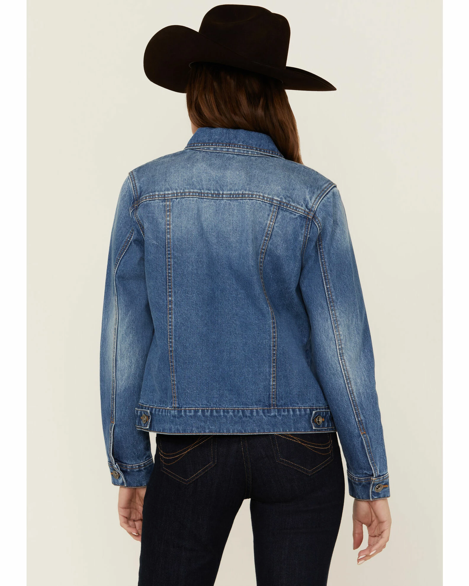 Rank 45 Women's Signature Denim Rancher Jacket Medium Wash 6 Rank 45 Women's Signature Denim Rancher Jacket Medium Wash - Image 4