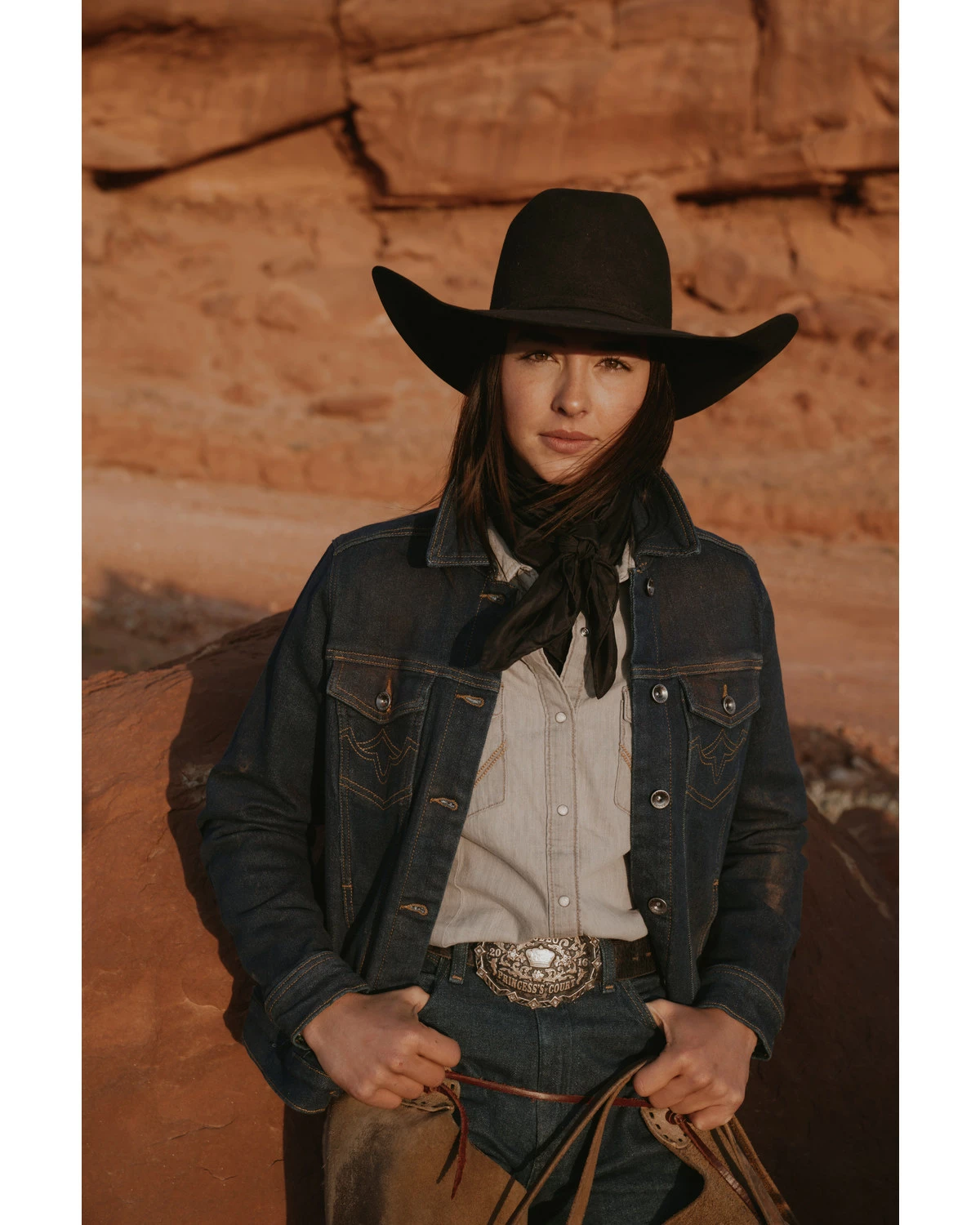 Rank 45 Women's Signature Denim Pocket Stitch Rancher Jacket Medium Wash 8 Rank 45 Women's Signature Denim Pocket Stitch Rancher Jacket Medium Wash - Image 6